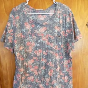 3x Floral TShirt